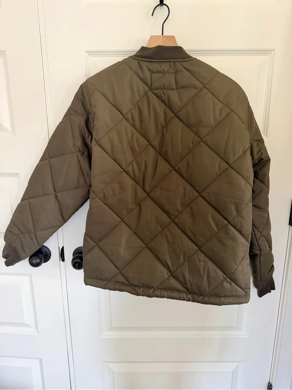 NWOT men’s banana republic quilted bomber jacket small